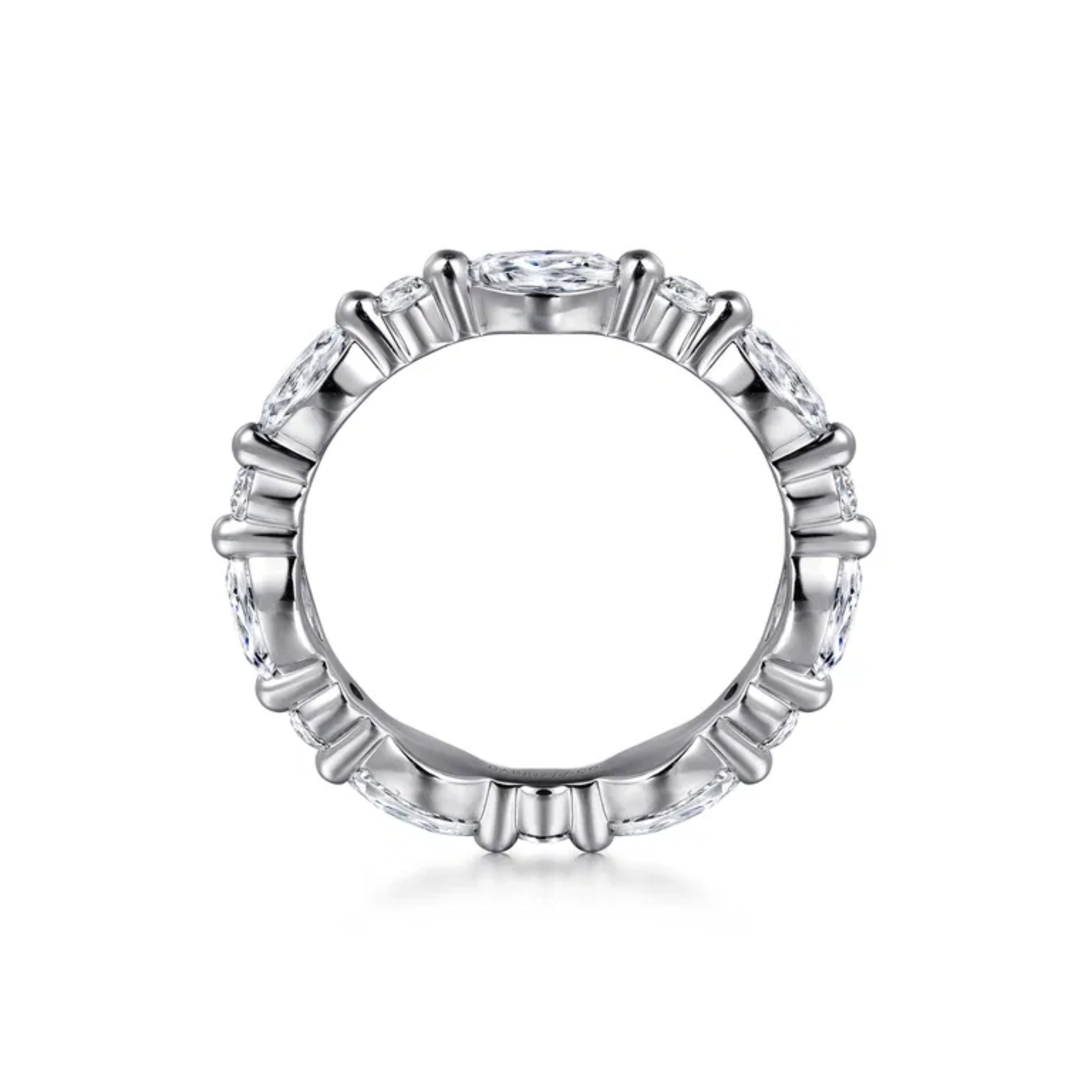 round cut diamond ring, round cut engagement ring, solitaire rings, halo rings, gold rings, eternity ring, men's ring, engagement rings, engagement rings for women, moissanite engagement rings, gold rings for women, 14k gold rings, white gold rings, lab grown diamond rings, diamond rings for women, diamond rings, valentines gift for her, birthday gift for her, moissanite rings, 925 silver rings
