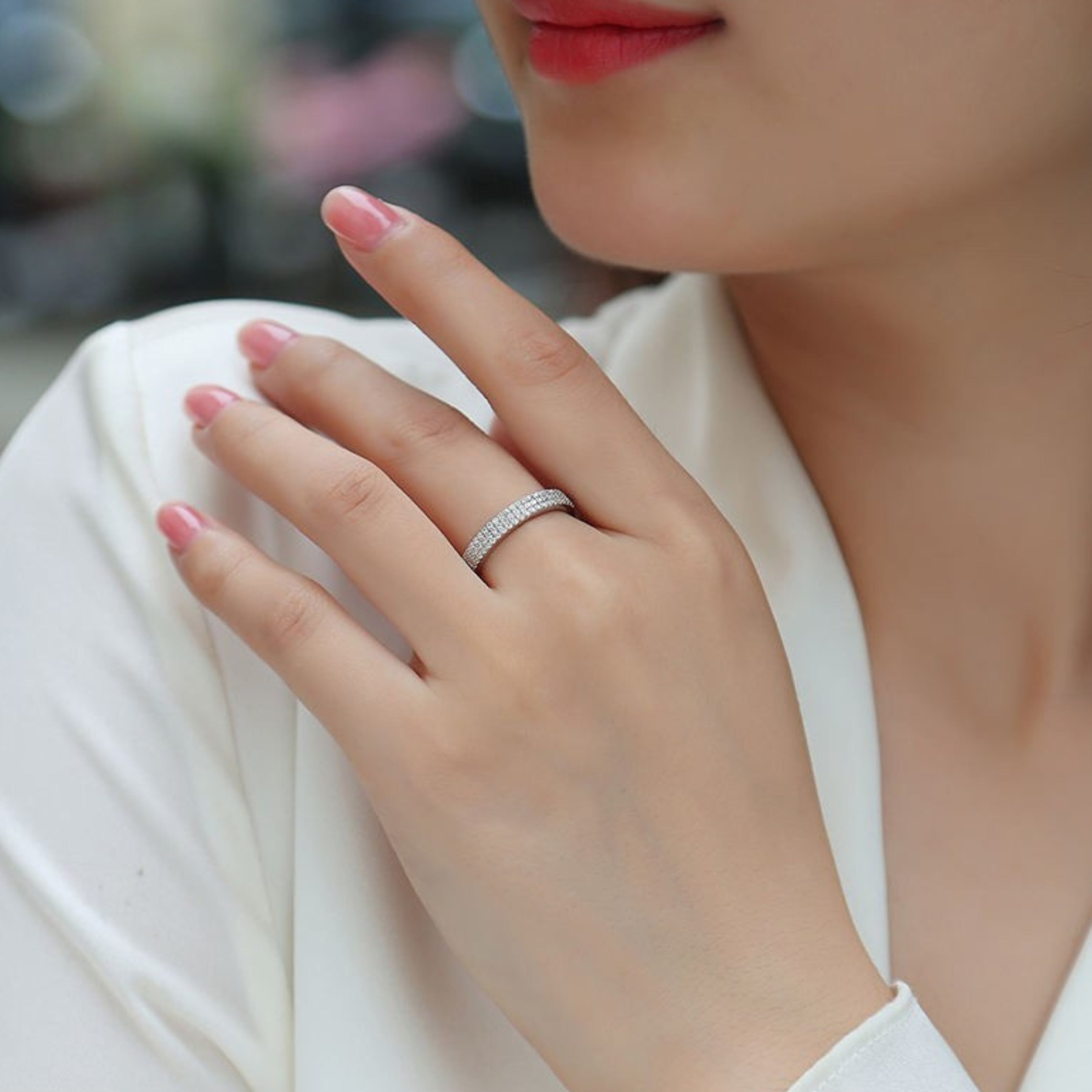round cut diamond ring, round cut engagement ring, solitaire rings, halo rings, gold rings, eternity ring, men's ring, engagement rings, engagement rings for women, moissanite engagement rings, gold rings for women, 14k gold rings, white gold rings, lab grown diamond rings, diamond rings for women, diamond rings, valentines gift for her, birthday gift for her, moissanite rings, 925 silver rings