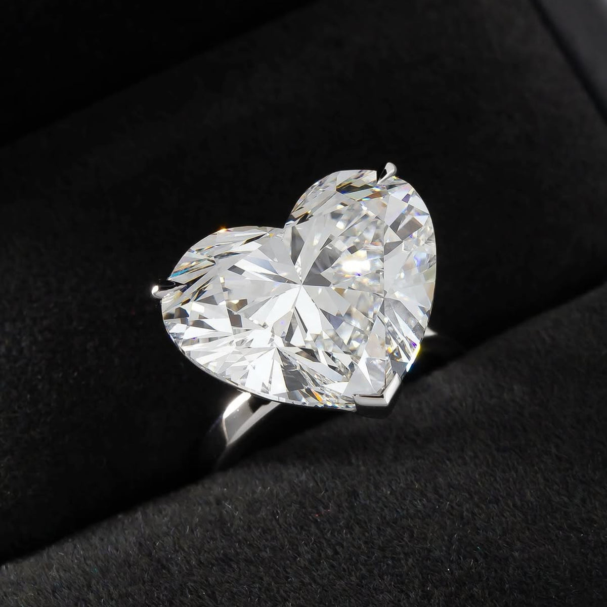 solitaire rings, gold rings, heart cut engagement ring, gold rings for women, 14k gold rings, white gold rings, lab grown diamond rings, diamond rings for women, diamond rings, valentines gift for her, birthday gift for her, moissanite rings