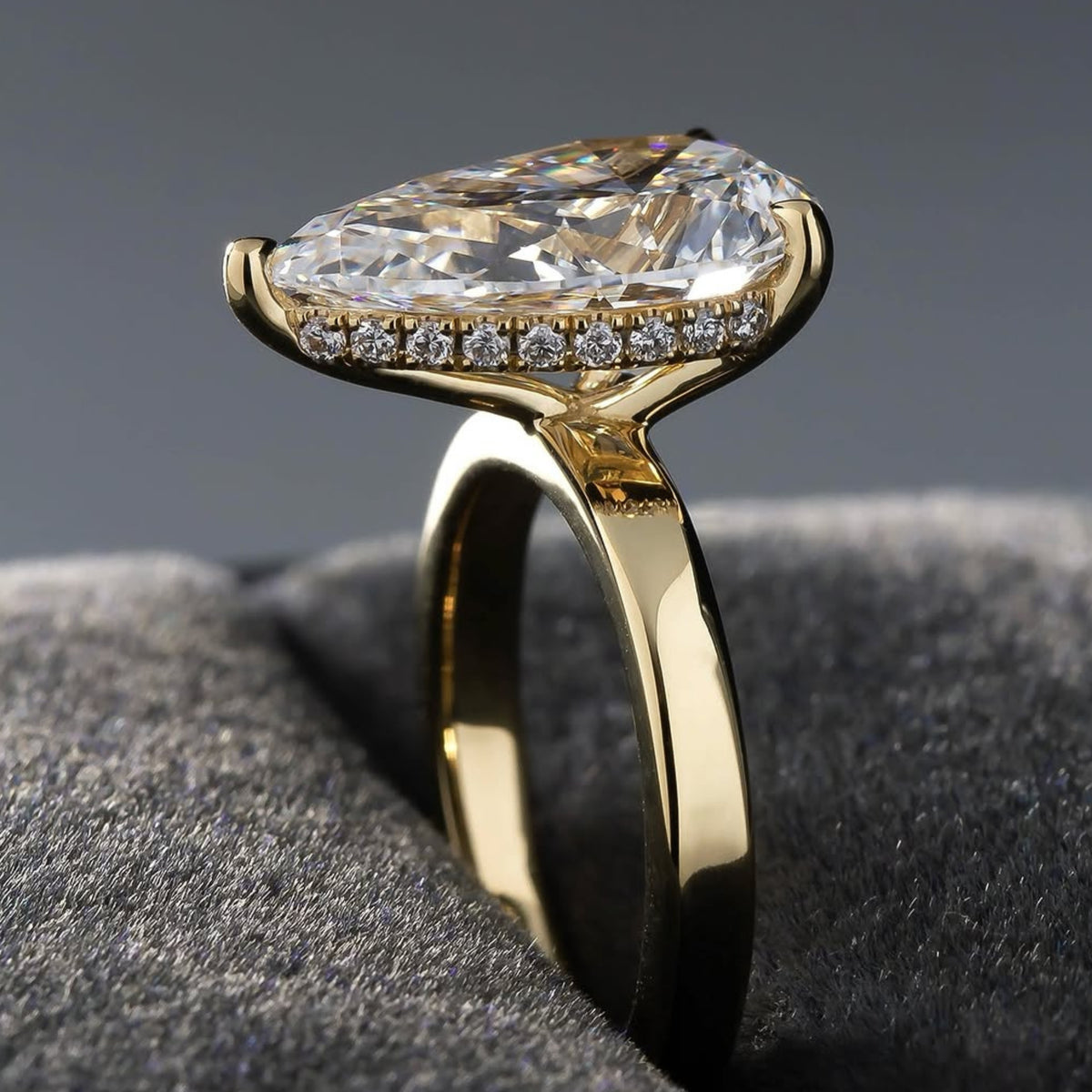 pear cut engagement ring, solitaire rings, halo rings, gold rings, engagement rings, engagement rings for women, moissanite engagement rings, round cut engagement ring, gold rings for women, 14k gold rings, white gold rings, lab grown diamond rings, diamond rings for women, diamond rings, valentines gift for her, birthday gift for her, moissanite rings, 925 silver rings