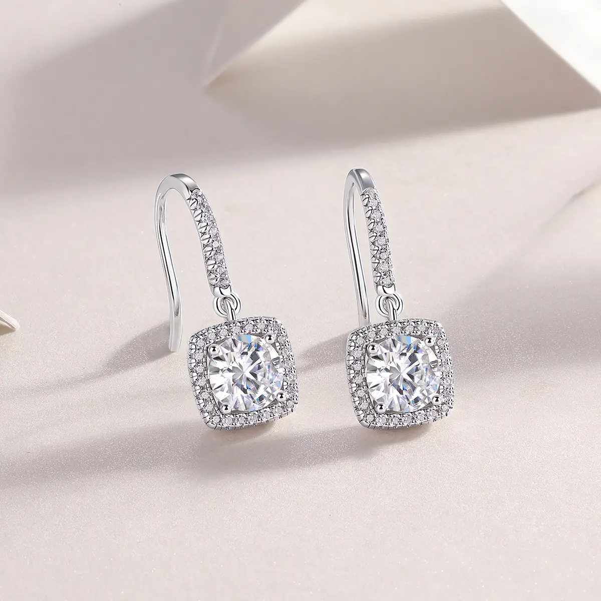 valentines gift for her, drop earrings, diamond drop earrings, gold drop earrings, silver drop earrings, diamond earrings, diamond earrings for women, lab grown diamond earrings, diamond earrings