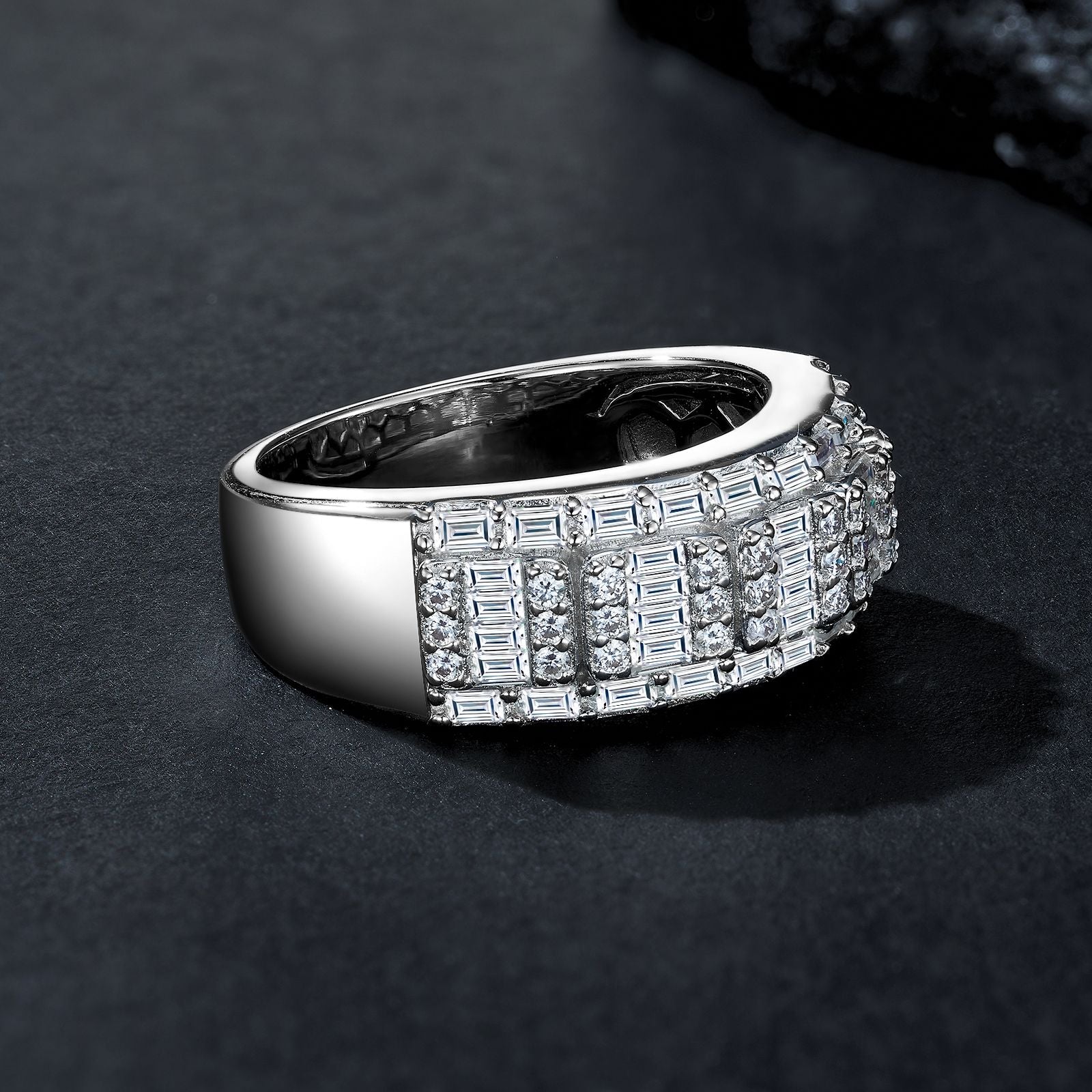 round cut diamond ring, round cut engagement ring, solitaire rings, halo rings, gold rings, eternity ring, men's ring, engagement rings, engagement rings for women, moissanite engagement rings, gold rings for women, 14k gold rings, white gold rings, lab grown diamond rings, diamond rings for women, diamond rings, valentines gift for her, birthday gift for her, moissanite rings, 925 silver rings