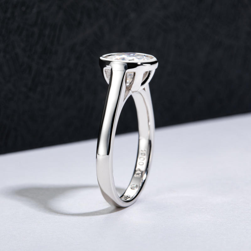 round cut diamond ring, solitaire rings, halo rings, gold rings, round cut engagement ring, gold rings for women, 14k gold rings, white gold rings, lab grown diamond rings, diamond rings for women, diamond rings, valentines gift for her, birthday gift for her, moissanite rings, 925 silver rings