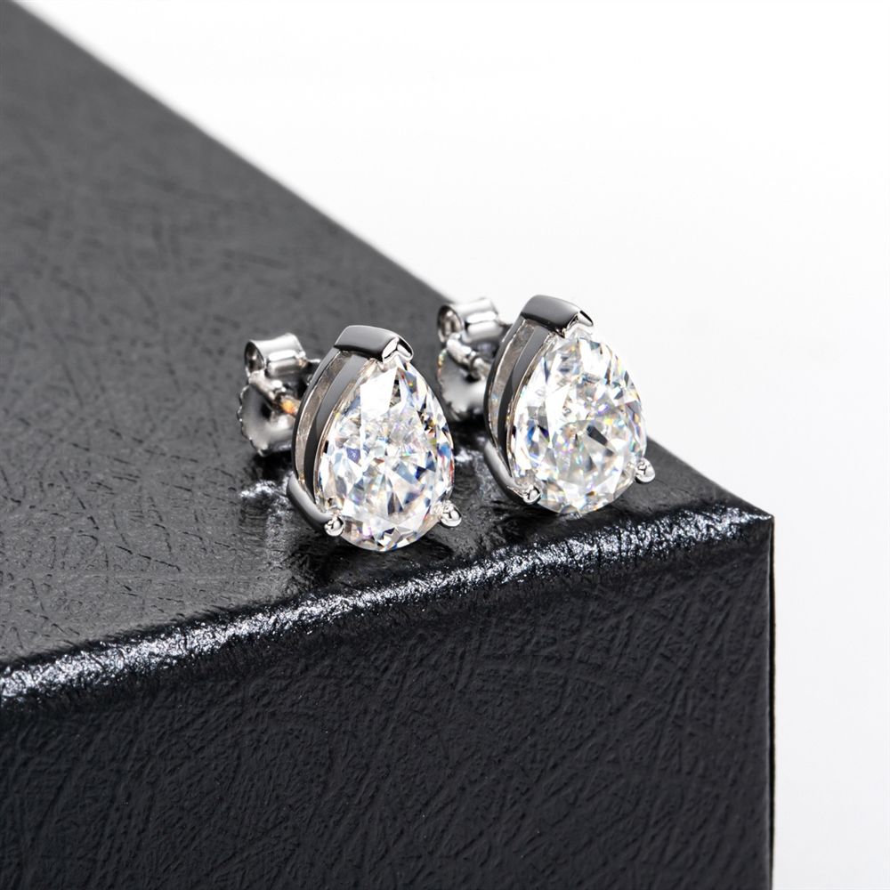 studs, diamond earrings, gold earrings, earrings for women, stud earrings, diamond stud earrings, van cleef earrings, dior earrings, moissanite earrings, silver earrings, sterling silver earrings, silver earrings for women, gift for her, valentines gift for her, birthday gift for her, solitaire studs, moiss