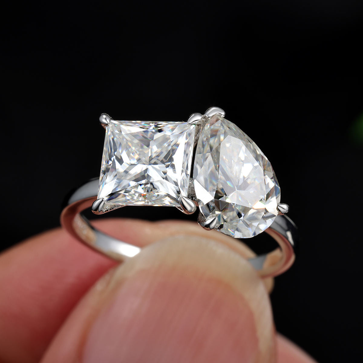 toi et moi ring, two stone ring, engagement rings, engagement rings for women, moissanite engagement rings, gold rings for women, 14k gold rings, white gold rings, lab grown diamond rings, diamond rings for women, diamond rings, valentines gift for her, birthday gift for her, moissanite rings, 925 silver rings, princess diamond ring, pear diamond ring