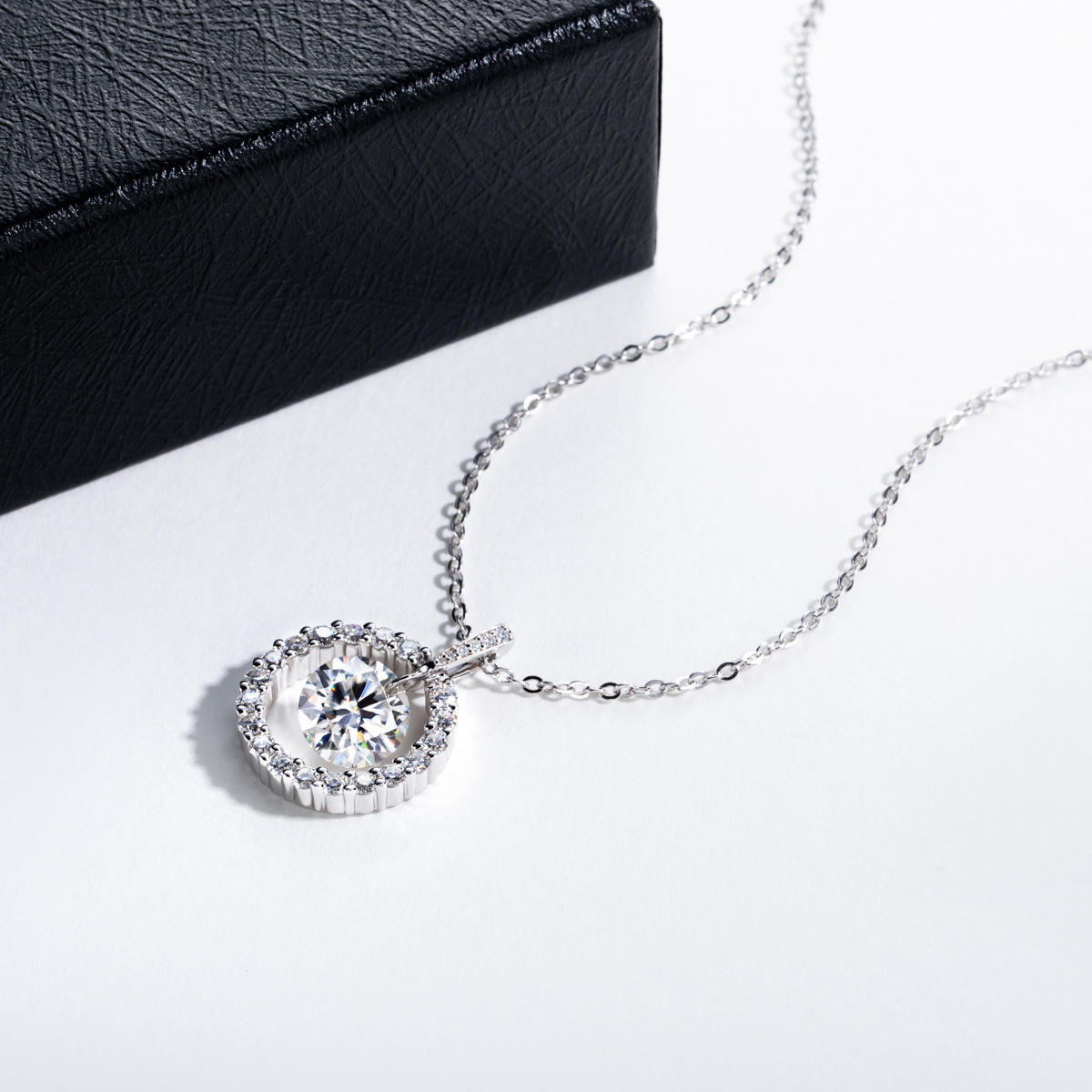 moissanite pendant, pendant necklace, gold pendant necklace, silver pendant necklace, diamond pendant, custom moissanite pendant, gold necklace, gold necklace women, white gold necklace, 14k gold necklace, valentines gift for her, birthday gift for her
