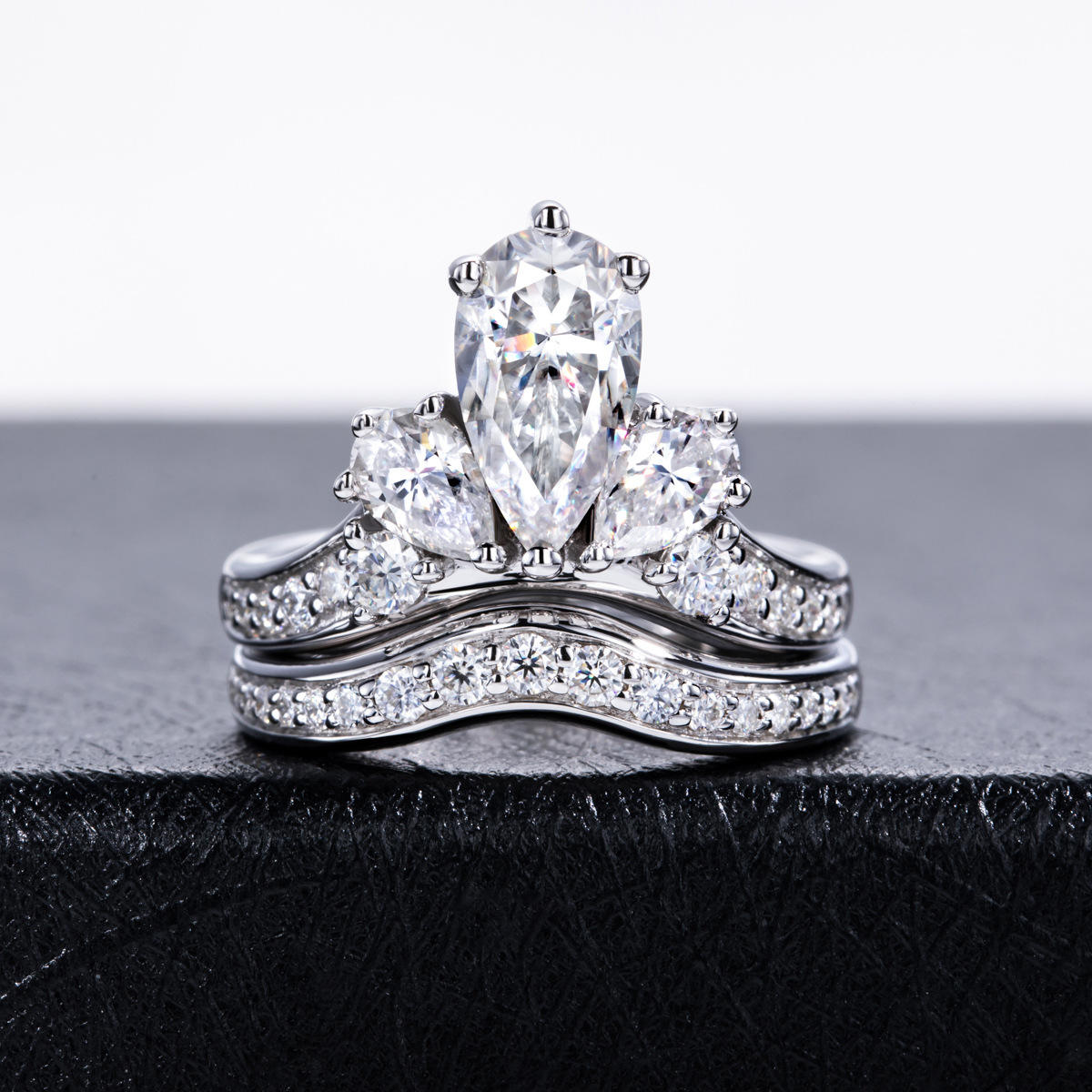 cluster ring, bridal ring set, round cut diamond ring, wedding ring set, engagement and wedding ring set, solitaire rings, gold rings, round cut engagement ring, gold rings for women, 14k gold rings, white gold rings, lab grown diamond rings, diamond rings for women, diamond rings, valentines gift for her, birthday gift for her, moissanite rings, 925 silver rings
