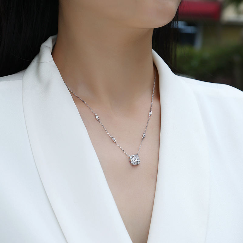 moissanite pendant, pendant necklace, gold pendant necklace, silver pendant necklace, diamond pendant, custom moissanite pendant, gold necklace, gold necklace women, white gold necklace, 14k gold necklace, valentines gift for her, birthday gift for her