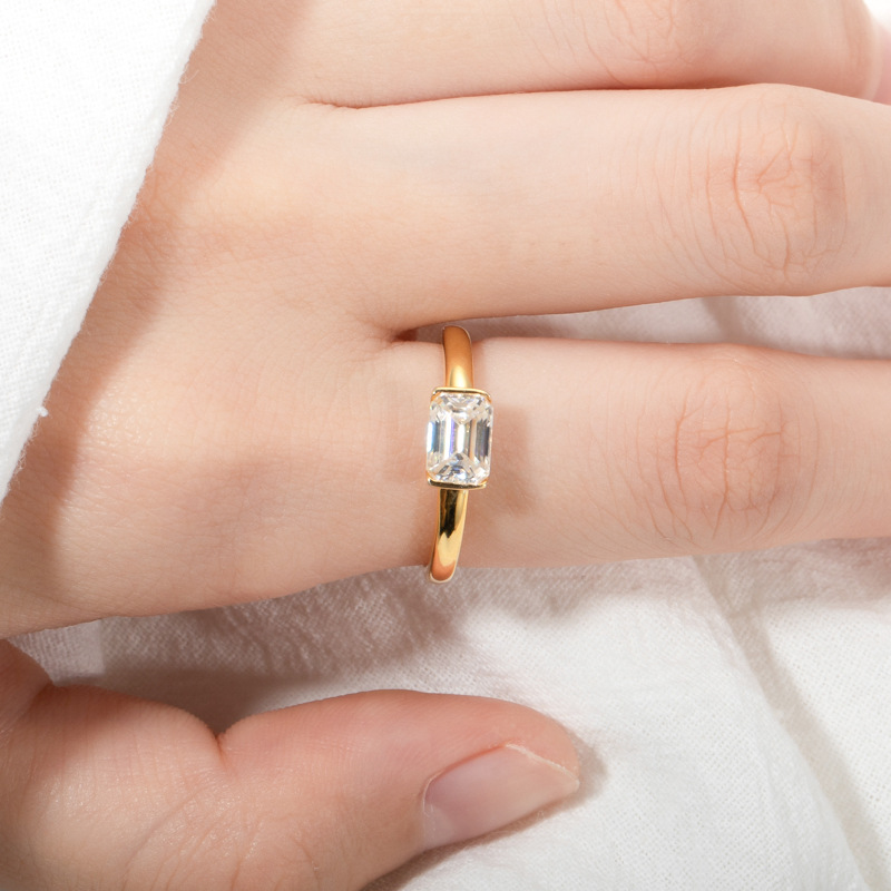 emerald cut diamond ring, solitaire rings, halo rings, gold rings, emerald cut engagement ring, gold rings for women, 14k gold rings, white gold rings, lab grown diamond rings, diamond rings for women, diamond rings, valentines gift for her, birthday gift for her, moissanite rings, 925 silver rings