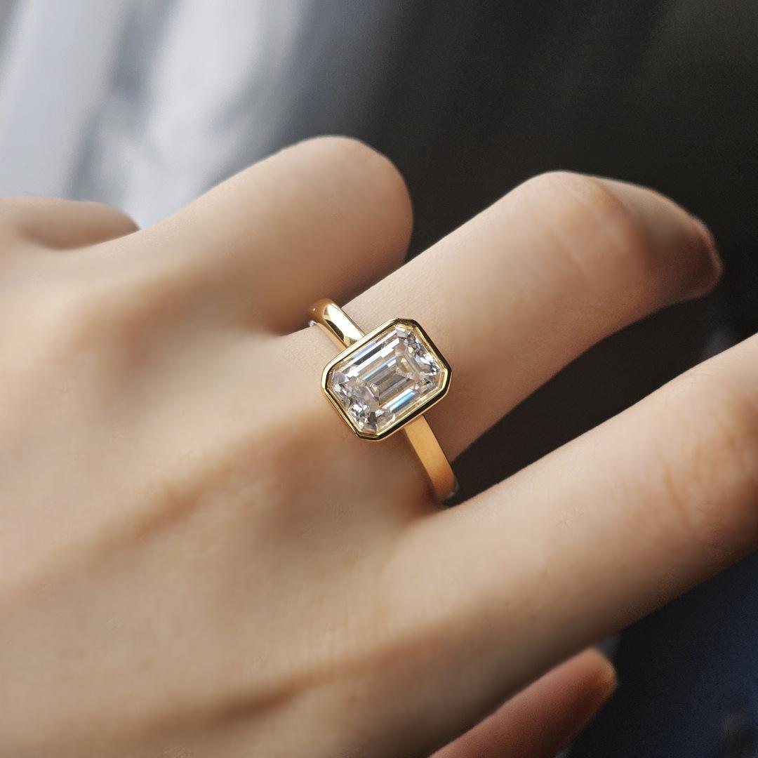 emerald cut diamond ring, solitaire rings, halo rings, gold rings, emerald cut engagement ring, gold rings for women, 14k gold rings, white gold rings, lab grown diamond rings, diamond rings for women, diamond rings, valentines gift for her, birthday gift for her, moissanite rings, 925 silver rings