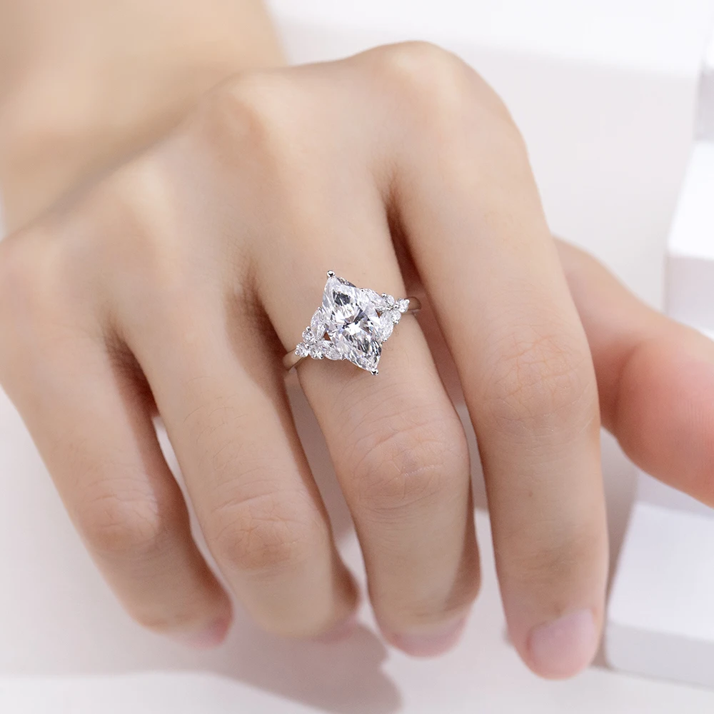 2.0 CT Marquise Cut Moissanite Custom Women's Wedding Ring