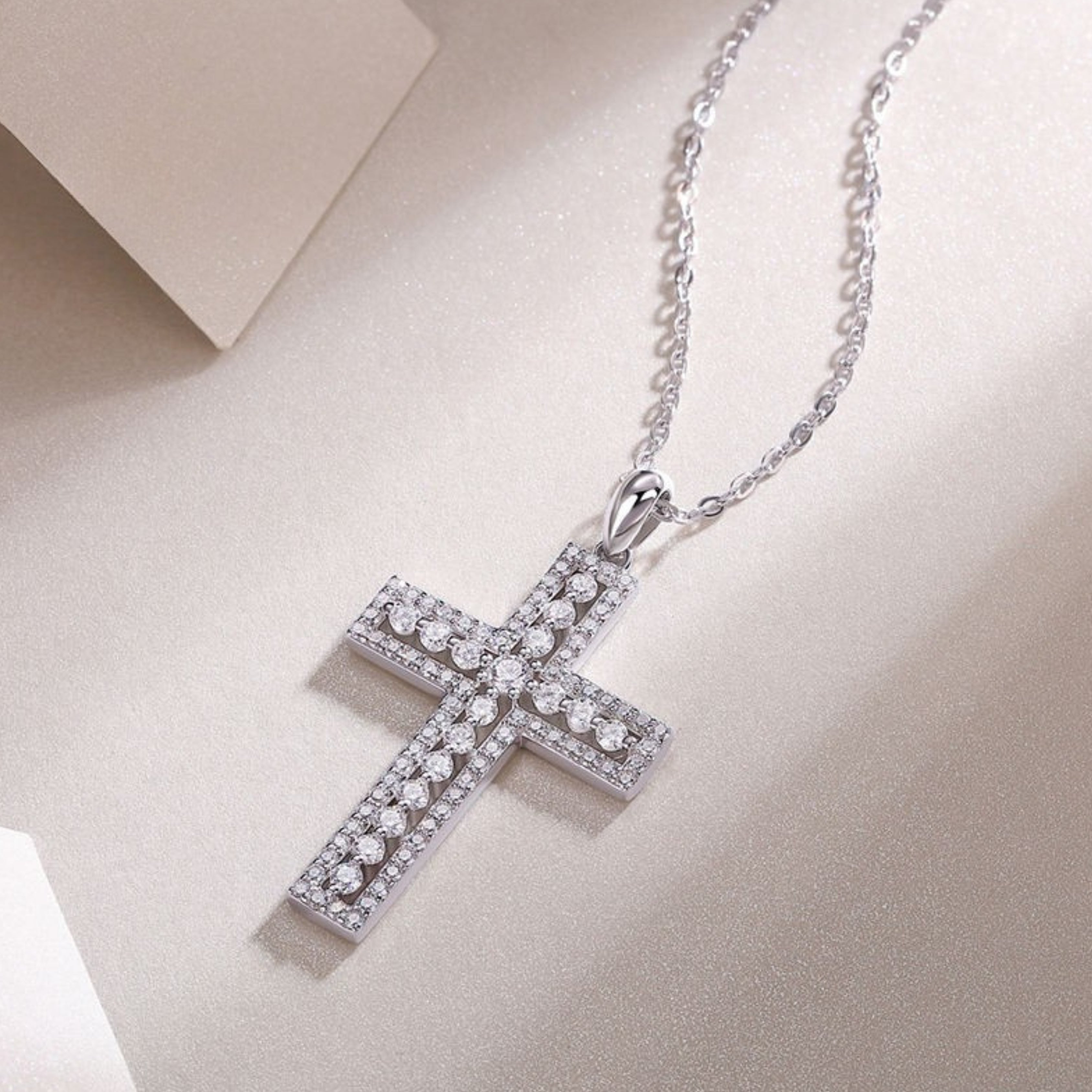 cross pendant, diamond cross pendant, cross pendant necklace, silver pendant necklace, diamond pendant, custom moissanite pendant, gold necklace, gold necklace women, white gold necklace, 14k gold necklace, valentines gift for her, birthday gift for her