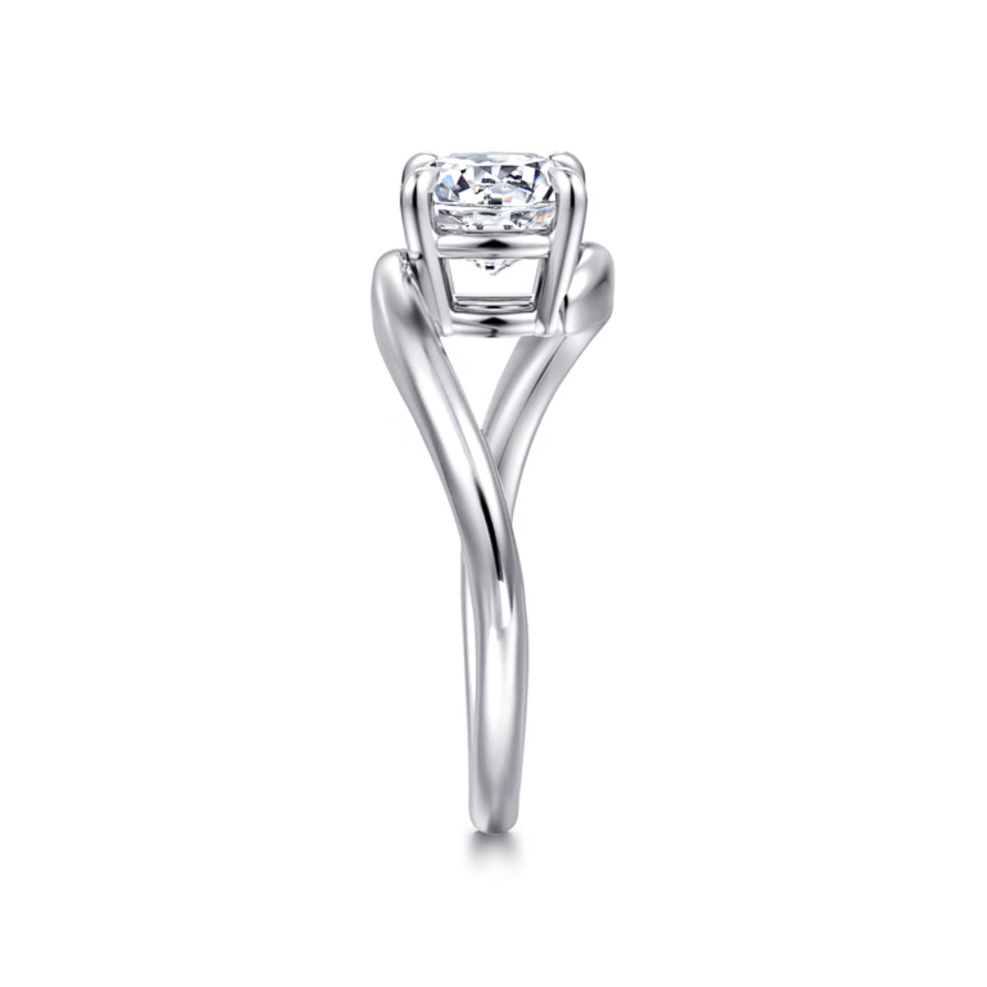 round cut diamond ring, solitaire rings, halo rings, gold rings, round cut engagement ring, gold rings for women, 14k gold rings, white gold rings, lab grown diamond rings, diamond rings for women, diamond rings, valentines gift for her, birthday gift for her, moissanite rings, 925 silver rings