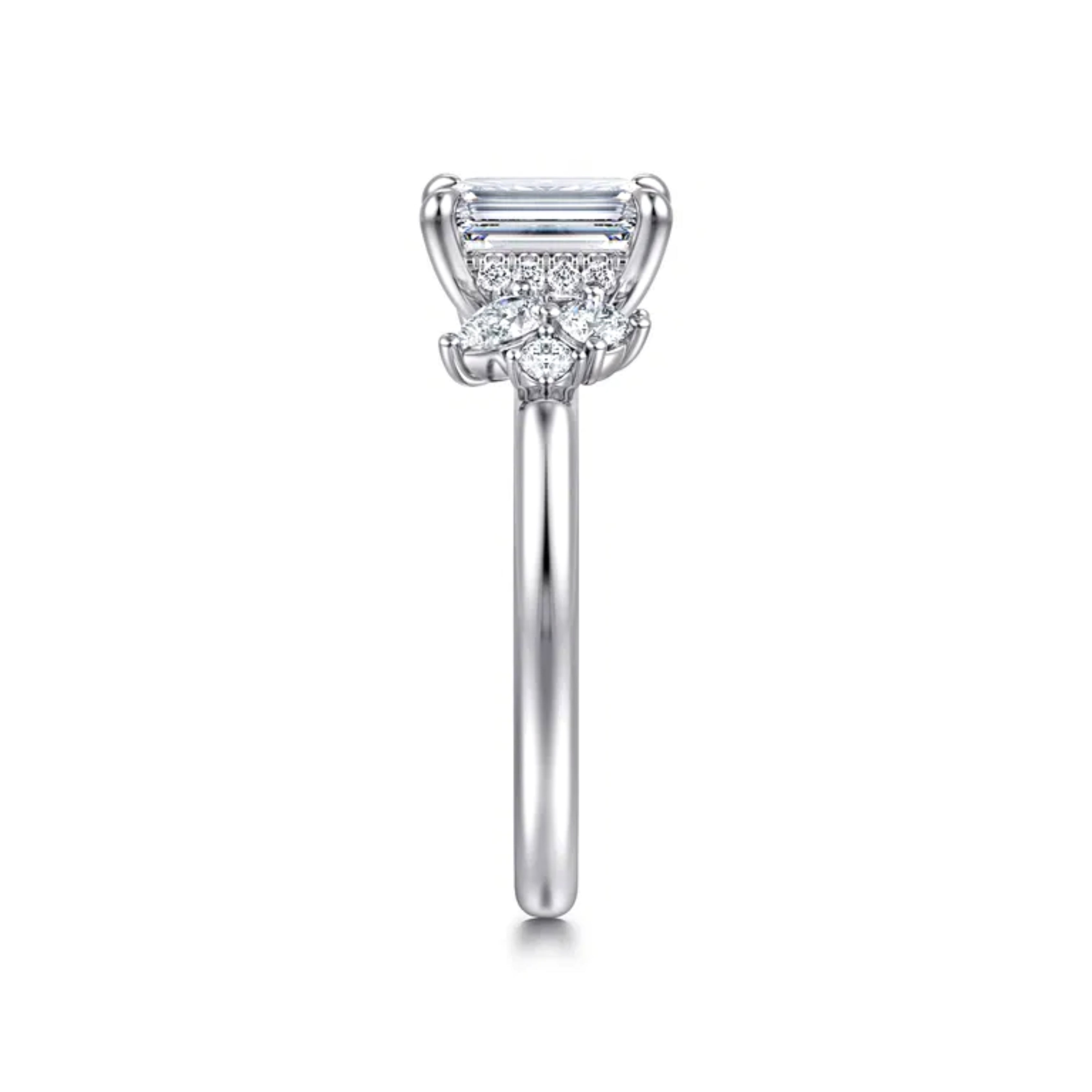 emerald cut diamond ring, solitaire rings, halo rings, gold rings, round cut engagement ring, gold rings for women, 14k gold rings, white gold rings, lab grown diamond rings, diamond rings for women, diamond rings, valentines gift for her, birthday gift for her, moissanite rings, 925 silver rings