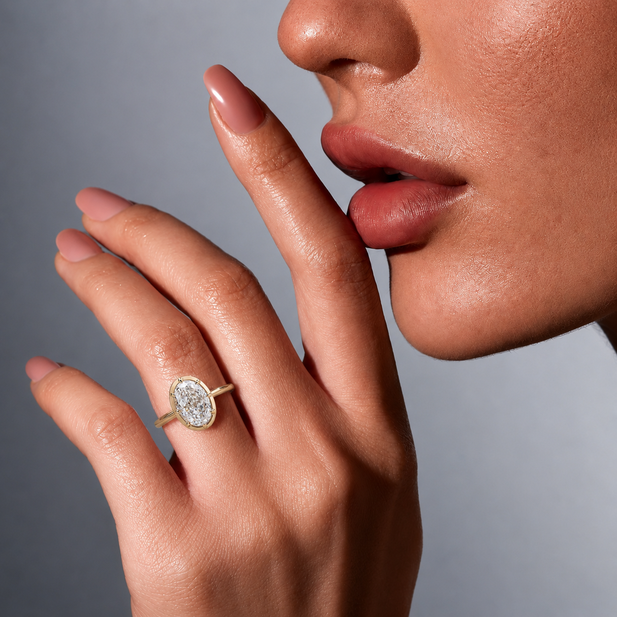 oval cut diamond ring, solitaire rings, halo rings, gold rings, oval cut engagement ring, gold rings for women, 14k gold rings, white gold rings, lab grown diamond rings, diamond rings for women, diamond rings, valentines gift for her, birthday gift for her, moissanite rings, 925 silver rings
