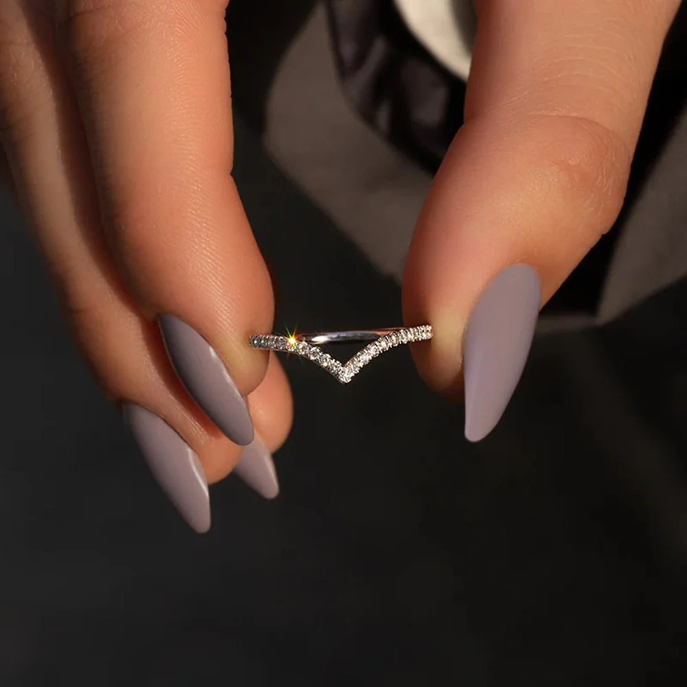 chevron ring, v shaped band, v shaped ring for her, chevron band, round cut diamond ring, round cut engagement ring, gold rings, eternity ring, engagement rings, engagement rings for women, moissanite engagement rings, gold rings for women, 14k gold rings, white gold rings, lab grown diamond rings, diamond rings for women, diamond rings, valentines gift for her, birthday gift for her, moissanite rings, 925 silver rings