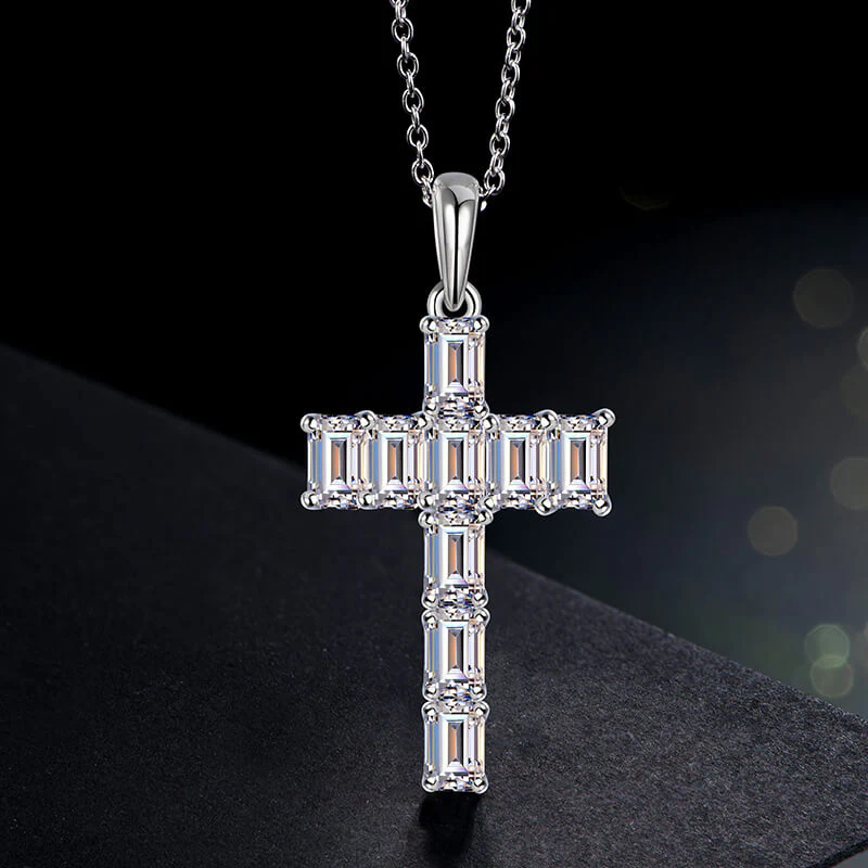 cross pendant, diamond cross pendant, cross pendant necklace, silver pendant necklace, diamond pendant, custom moissanite pendant, gold necklace, gold necklace women, white gold necklace, 14k gold necklace, valentines gift for her, birthday gift for her