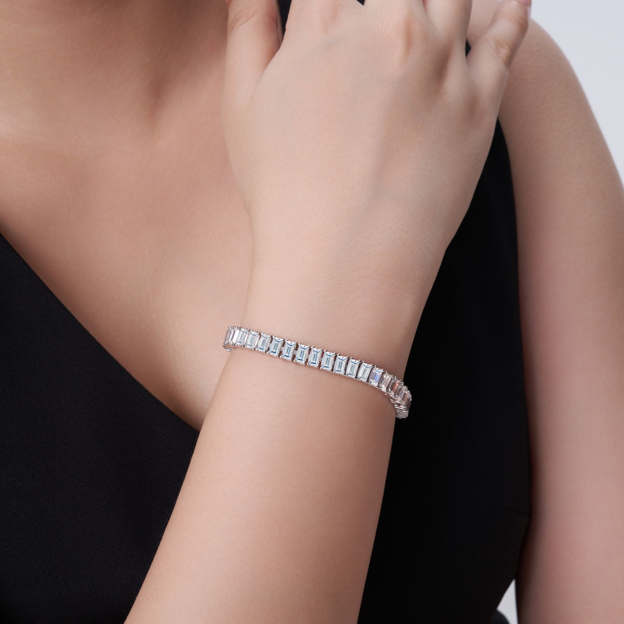 tennis bracelet, diamond tennis bracelet, moissanite tennis bracelet, bracelet, diamond bracelet, diamond bracelet women, lab grown diamond bracelet, gold bracelet, white gold bracelet, silver bracelet, van cleef bracelet, tennis bracelet, cartier bracelet, givenchy flex bracelet, hermes bracelet, valentines gift for her, birthday gift for her