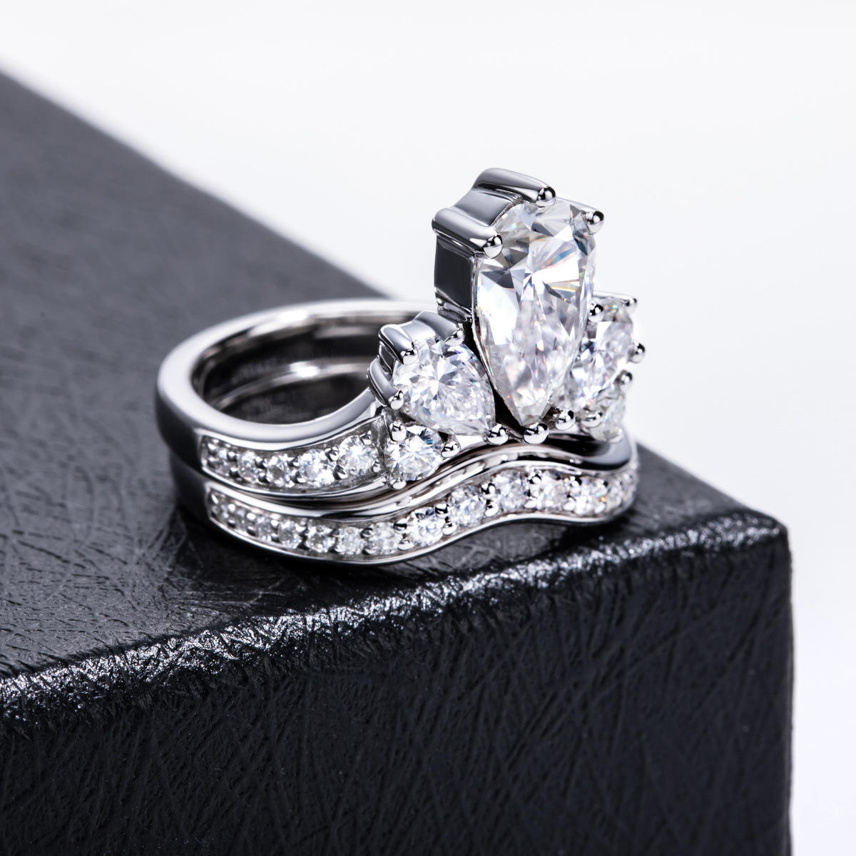 cluster ring, bridal ring set, round cut diamond ring, wedding ring set, engagement and wedding ring set, solitaire rings, gold rings, round cut engagement ring, gold rings for women, 14k gold rings, white gold rings, lab grown diamond rings, diamond rings for women, diamond rings, valentines gift for her, birthday gift for her, moissanite rings, 925 silver rings