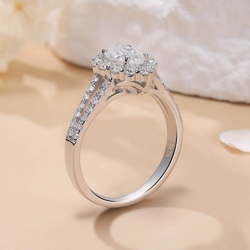 pear cut diamond ring, solitaire rings, halo rings, gold rings, pear cut engagement ring, gold rings for women, 14k gold rings, white gold rings, lab grown diamond rings, diamond rings for women, diamond rings, valentines gift for her, birthday gift for her, moissanite rings, 925 silver rings