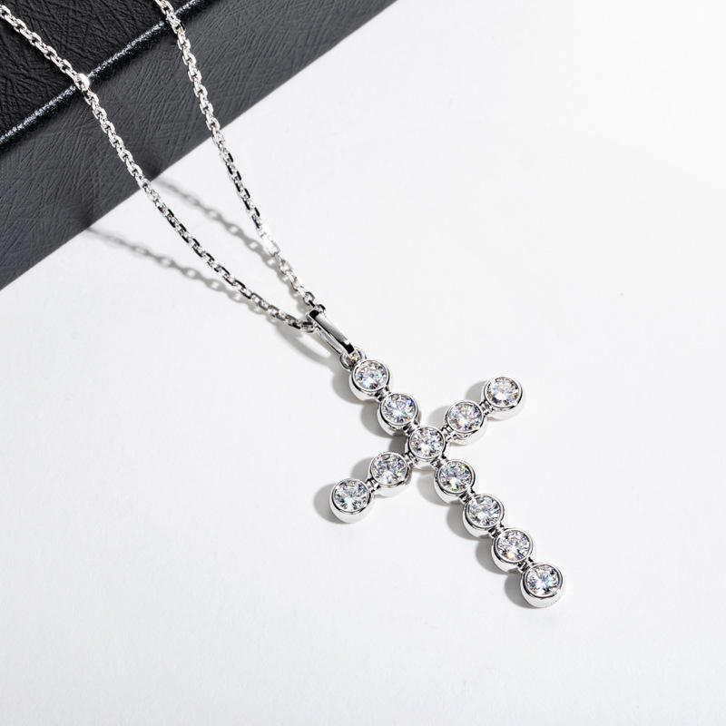 cross pendant, diamond cross pendant, cross pendant necklace, silver pendant necklace, diamond pendant, custom moissanite pendant, gold necklace, gold necklace women, white gold necklace, 14k gold necklace, valentines gift for her, birthday gift for her
