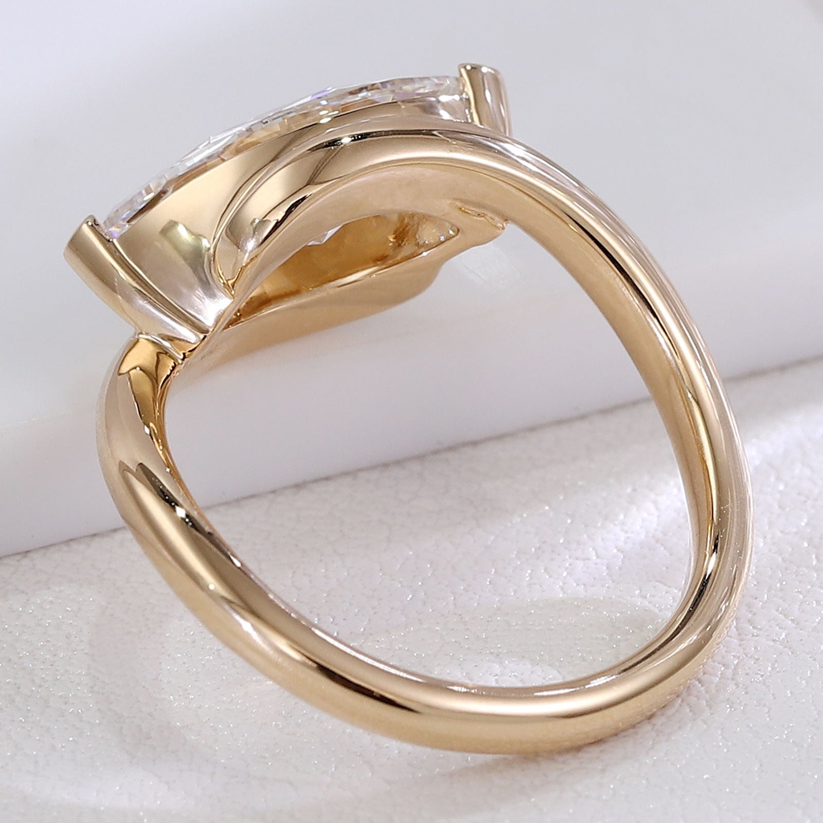 solitaire rings, gold rings, marquise cut engagement ring, gold rings for women, 14k gold rings, white gold rings, lab grown diamond rings, diamond rings for women, diamond rings, valentines gift for her, birthday gift for her, moissanite rings