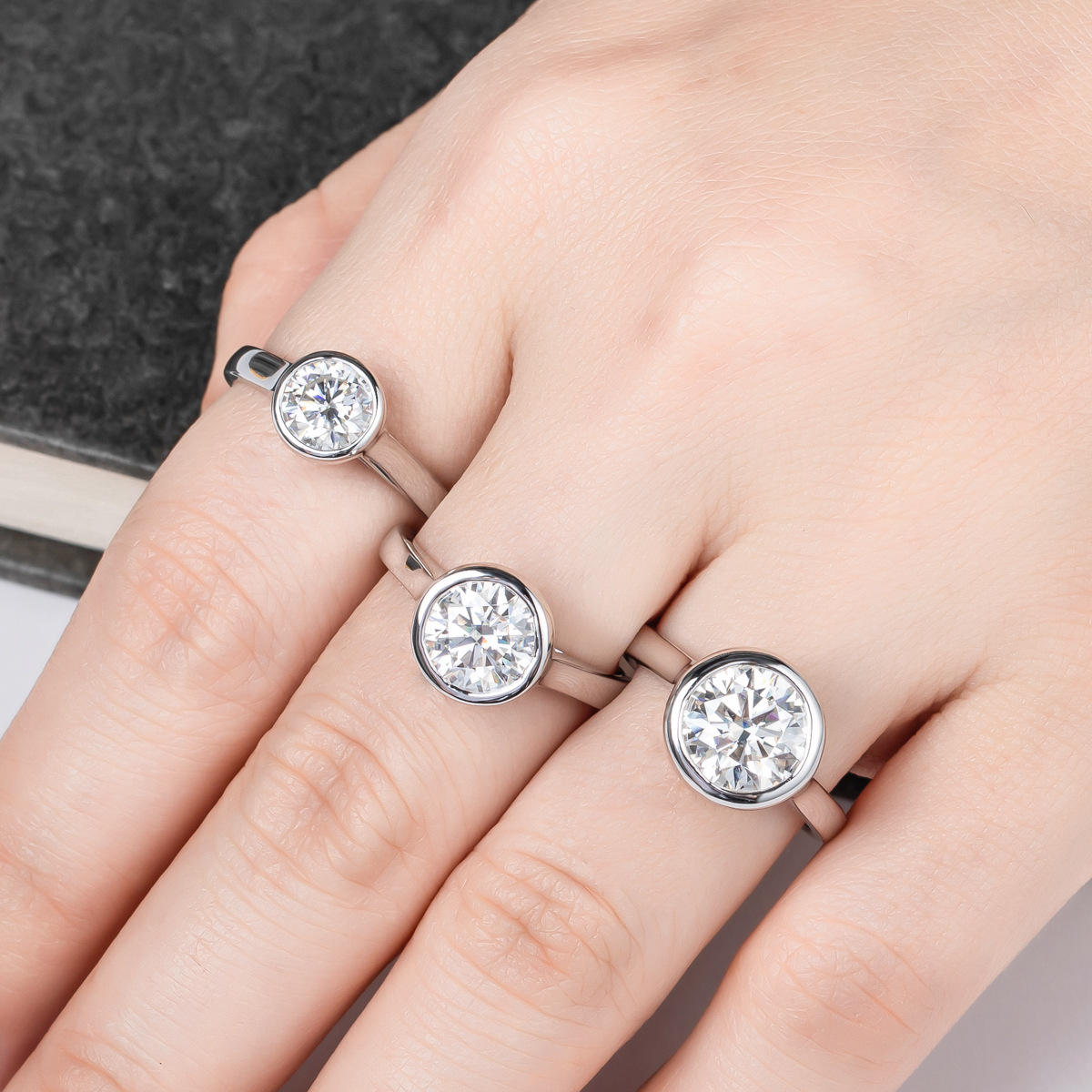 round cut diamond ring, solitaire rings, halo rings, gold rings, round cut engagement ring, gold rings for women, 14k gold rings, white gold rings, lab grown diamond rings, diamond rings for women, diamond rings, valentines gift for her, birthday gift for her, moissanite rings, 925 silver rings