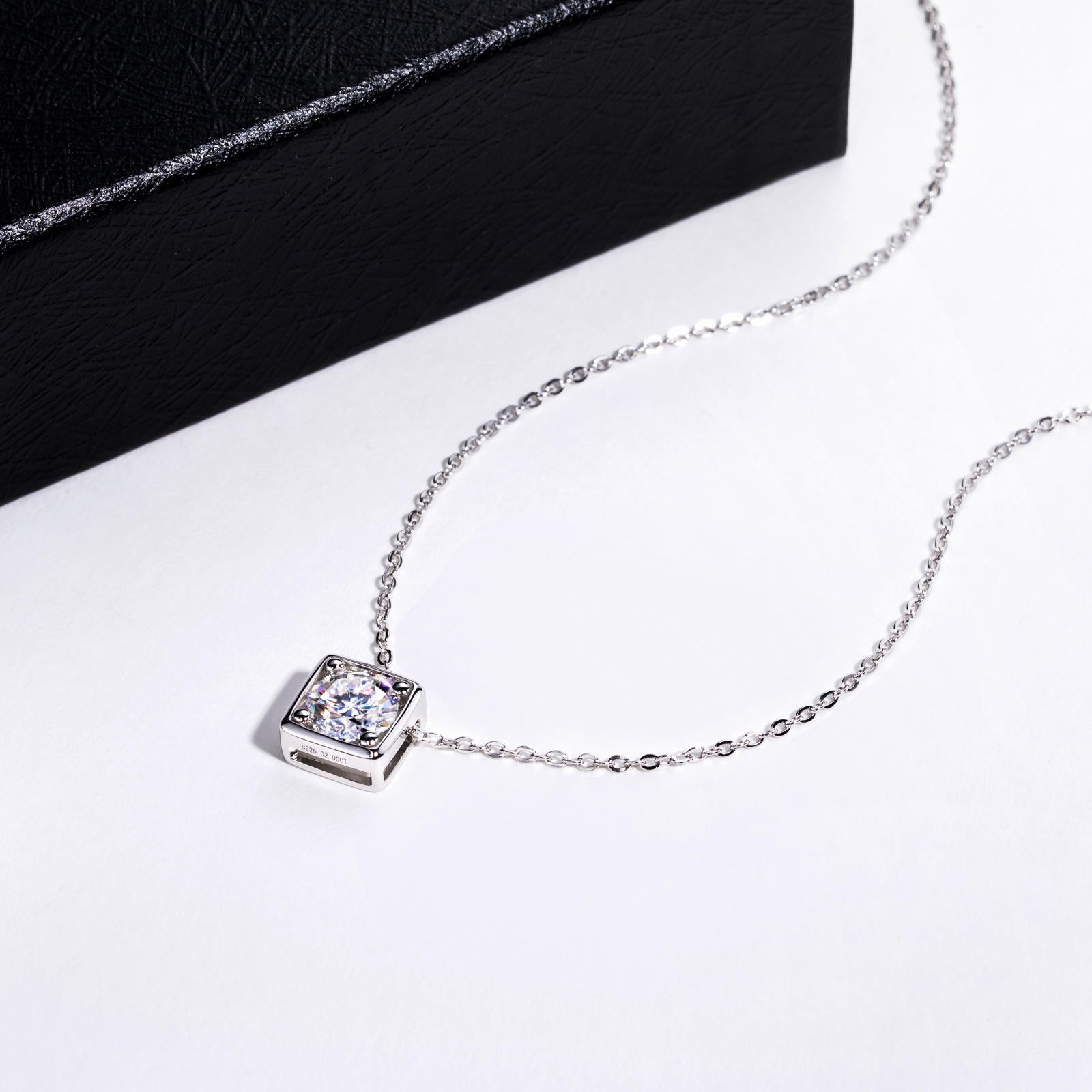 moissanite pendant, pendant necklace, gold pendant necklace, silver pendant necklace, diamond pendant, custom moissanite pendant, gold necklace, gold necklace women, white gold necklace, 14k gold necklace, valentines gift for her, birthday gift for her