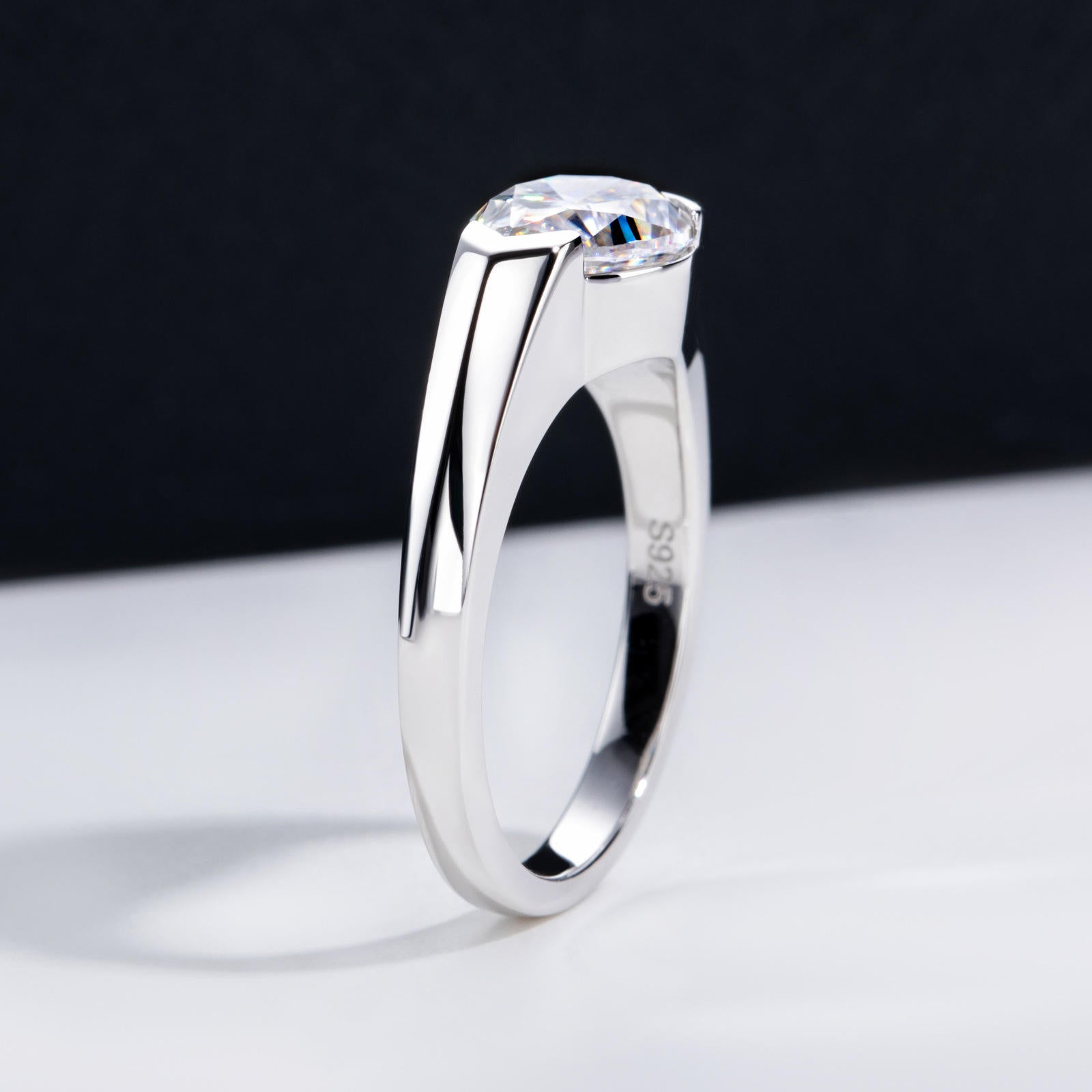 pear cut diamond ring, solitaire rings, halo rings, gold rings, round cut engagement ring, gold rings for women, 14k gold rings, white gold rings, lab grown diamond rings, diamond rings for women, diamond rings, valentines gift for her, birthday gift for her, moissanite rings, 925 silver rings