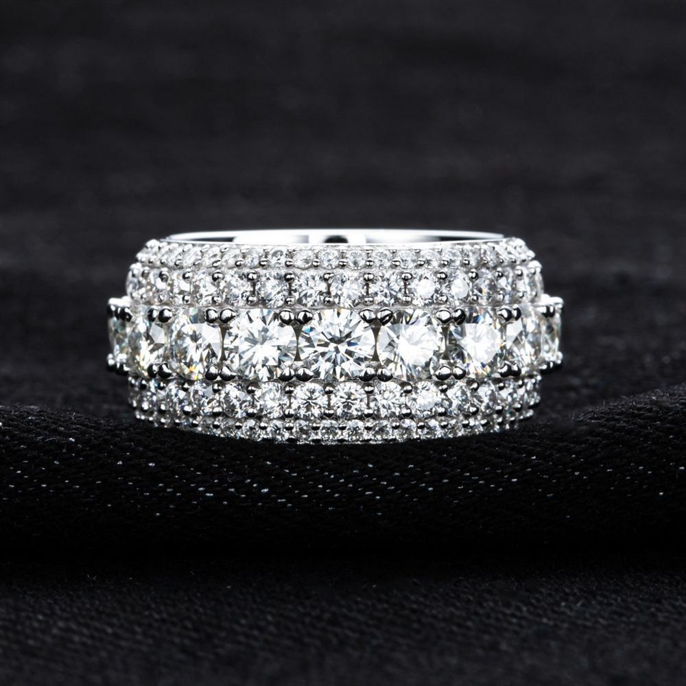 eternity band,round cut diamond ring, round cut engagement ring, solitaire rings, halo rings, gold rings, engagement rings, engagement rings for women, moissanite engagement rings, gold rings for women, 14k gold rings, white gold rings, lab grown diamond rings, diamond rings for women, diamond rings, valentines gift for her, birthday gift for her, moissanite rings, 925 silver rings