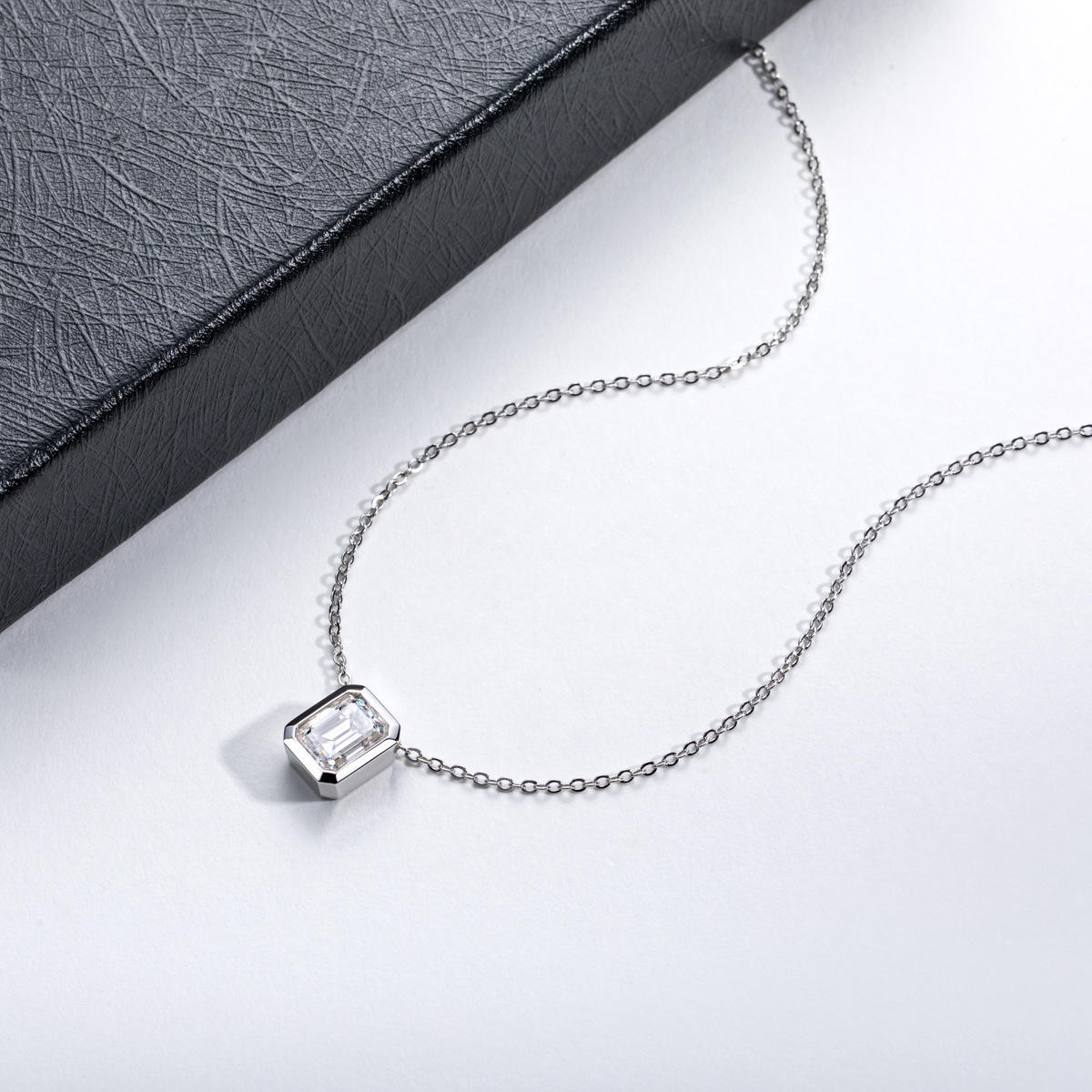 moissanite pendant, solitaire pendant necklace, gold pendant necklace, silver pendant necklace, diamond pendant, custom moissanite pendant, gold necklace, gold necklace women, white gold necklace, 14k gold necklace, valentines gift for her, birthday gift for her