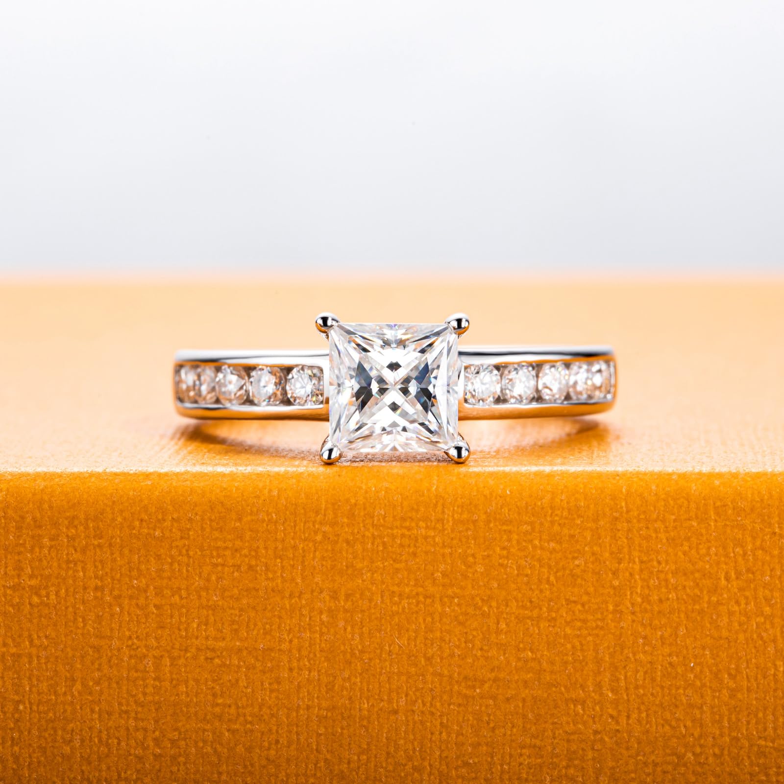 princess cut diamond ring, solitaire rings, halo rings, gold rings, princess cut engagement ring, gold rings for women, 14k gold rings, white gold rings, lab grown diamond rings, diamond rings for women, diamond rings, valentines gift for her, birthday gift for her, moissanite rings, 925 silver rings