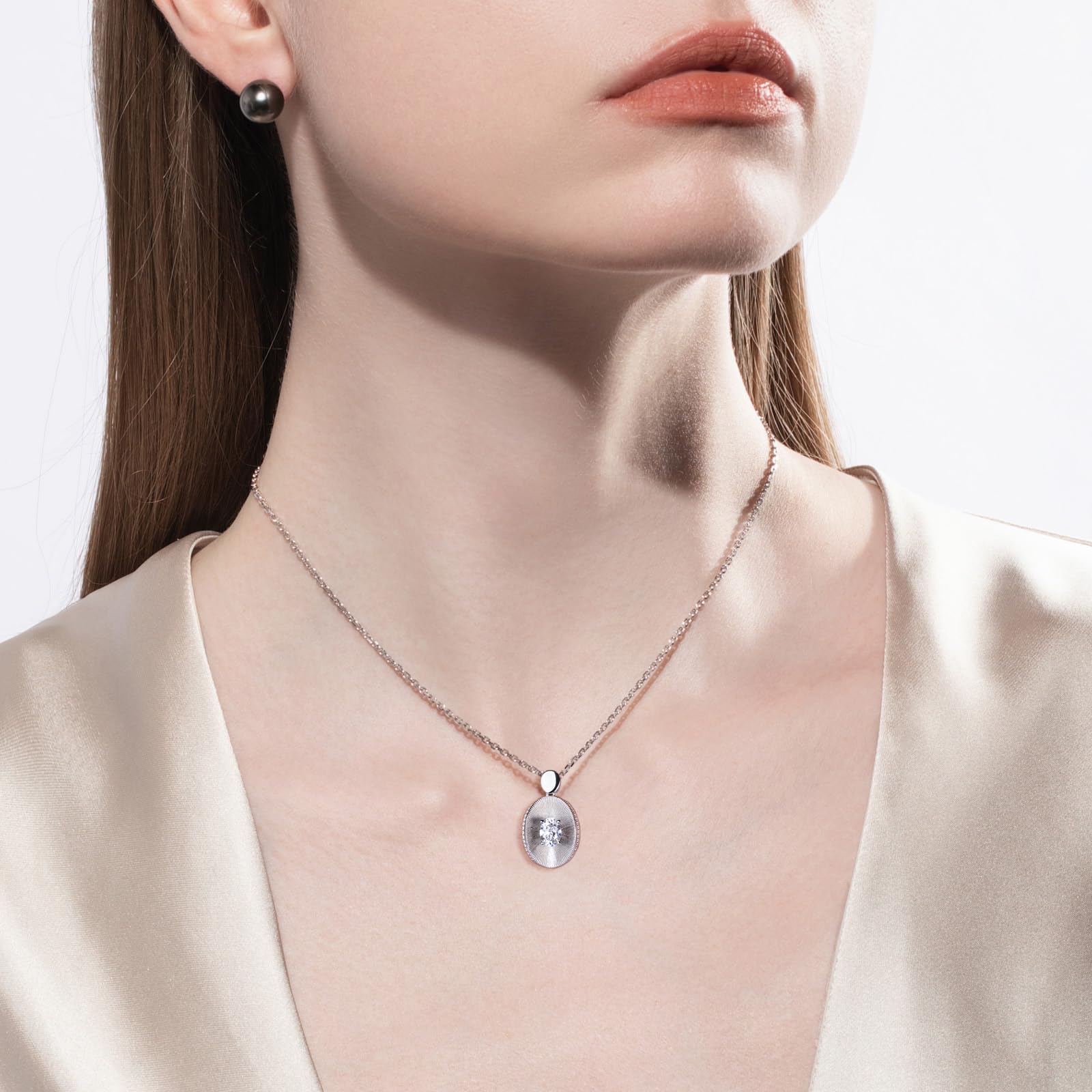 1.0 CT Oval Cut Moissanite Vintage Halo Pendant Necklace for Women